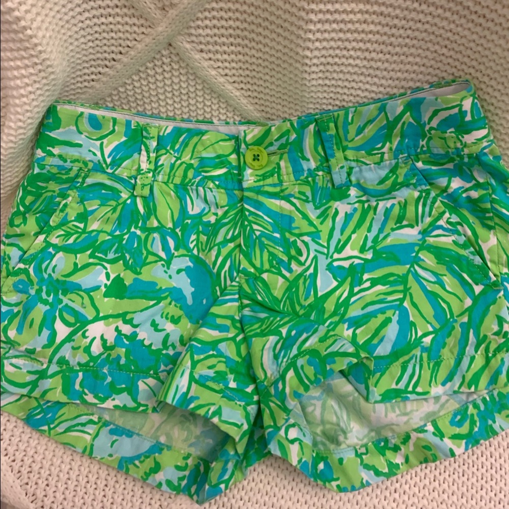 Lilly Pulitzer Shorts size 00